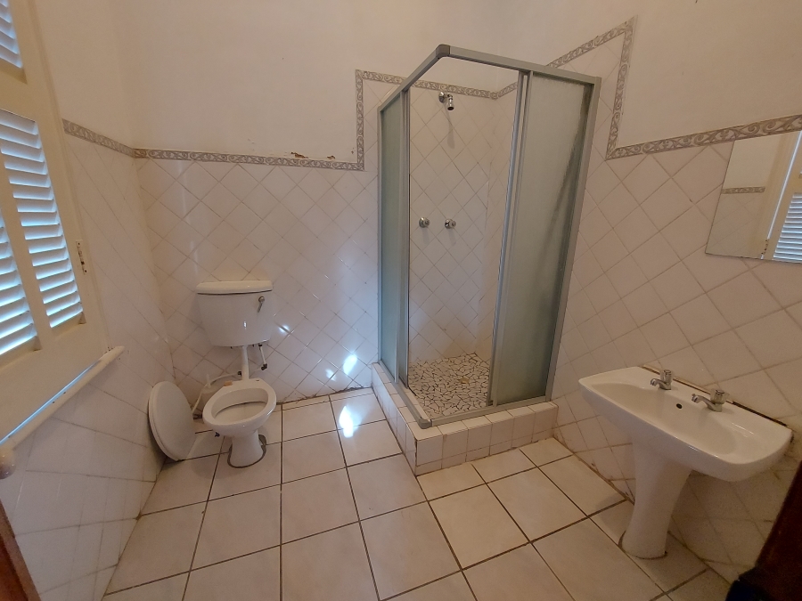 4 Bedroom Property for Sale in Uitenhage Central Eastern Cape